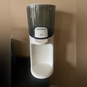Baby Brezza Instant Water Warmer (never used)